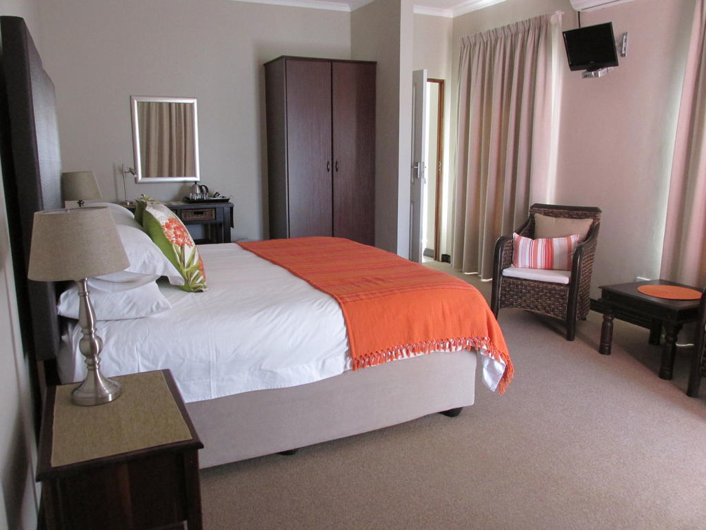 Karoo Sun Boutique Guest House Oudtshoorn Δωμάτιο φωτογραφία