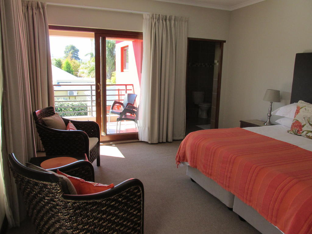 Karoo Sun Boutique Guest House Oudtshoorn Δωμάτιο φωτογραφία